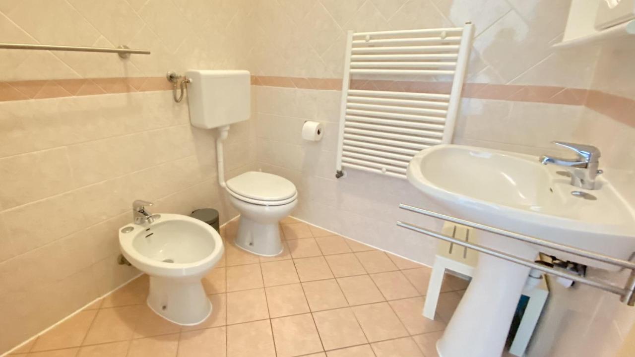 Casa Del Relax Appartement Riva del Garda Buitenkant foto